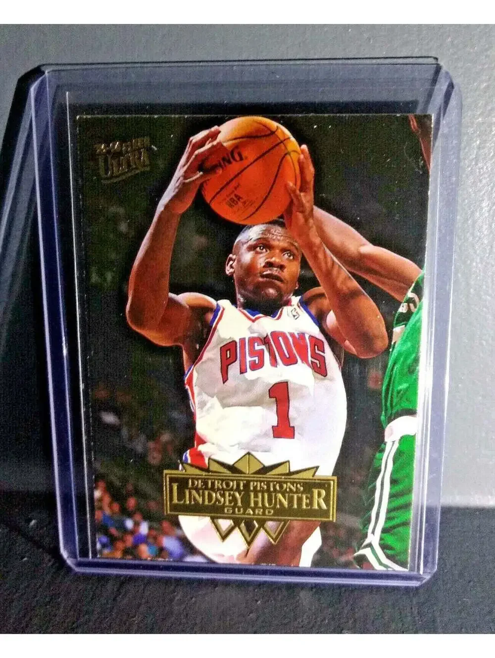 1995-96 Lindsey Hunter Fleer Ultra #54 Basketball Card